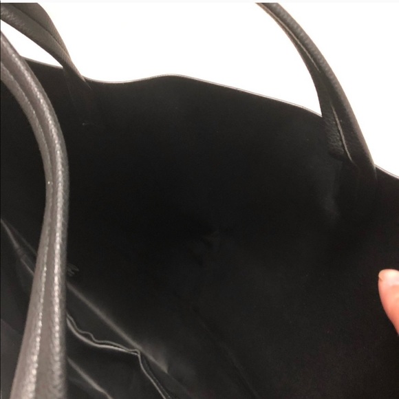 ๐๐BNWT VS faux leather black fringe tote - Picture 3 of 3